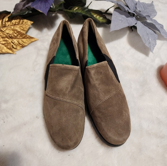 Clarjs shoes for women size 9.5 - Picture 1 of 5